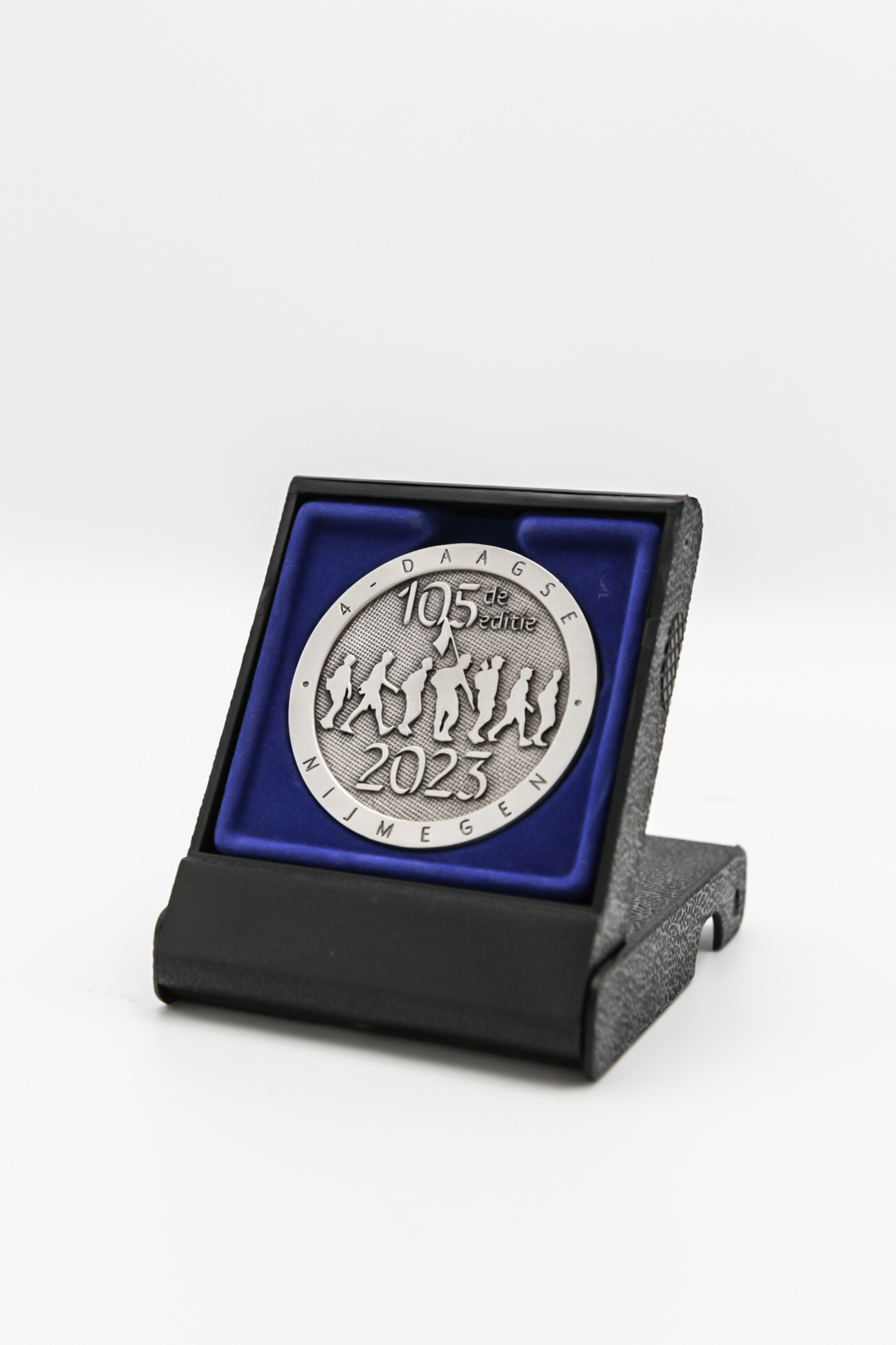 DTR Walk of the World edition coin