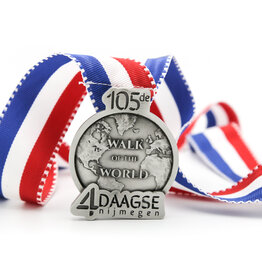 DTR 105e Vierdaagse editie medaille  aan lint