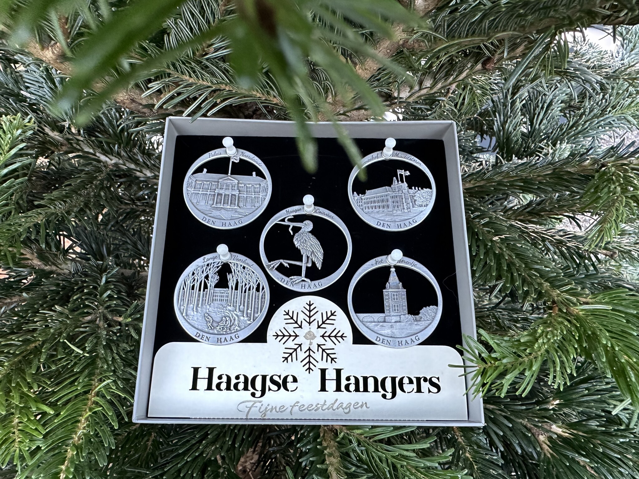 DTR The Hague Christmas Ornaments series of 5 in giftbox