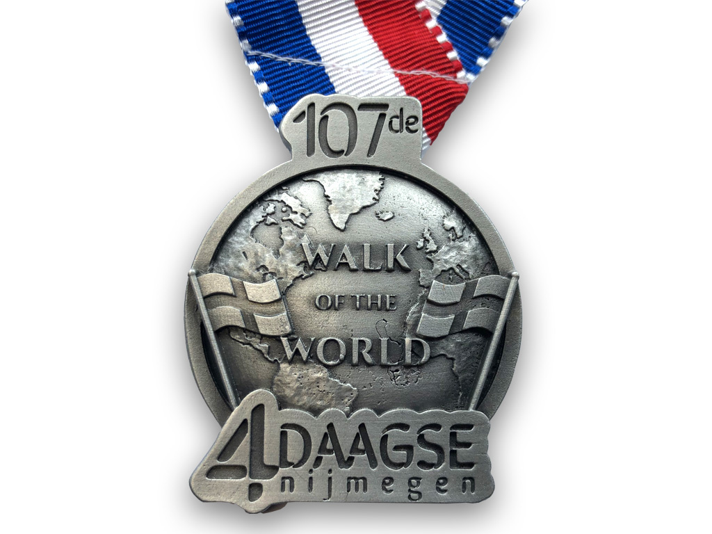 DTR Vierdaagse 107de editie medaille  aan lint