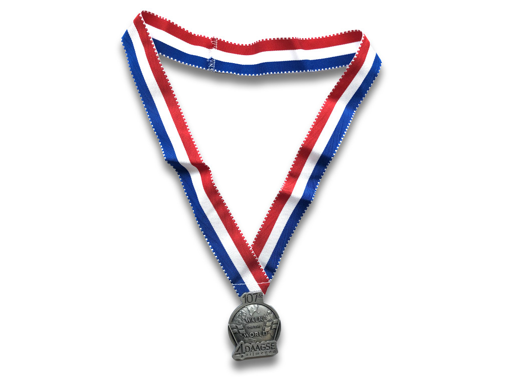 DTR Vierdaagse 107de editie medaille  aan lint