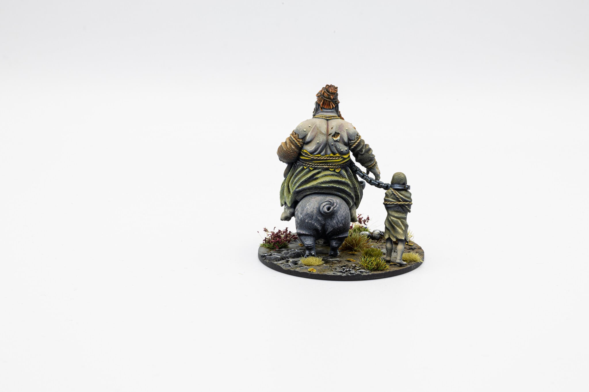Remarkable Miniatures Hexe mit Schwein