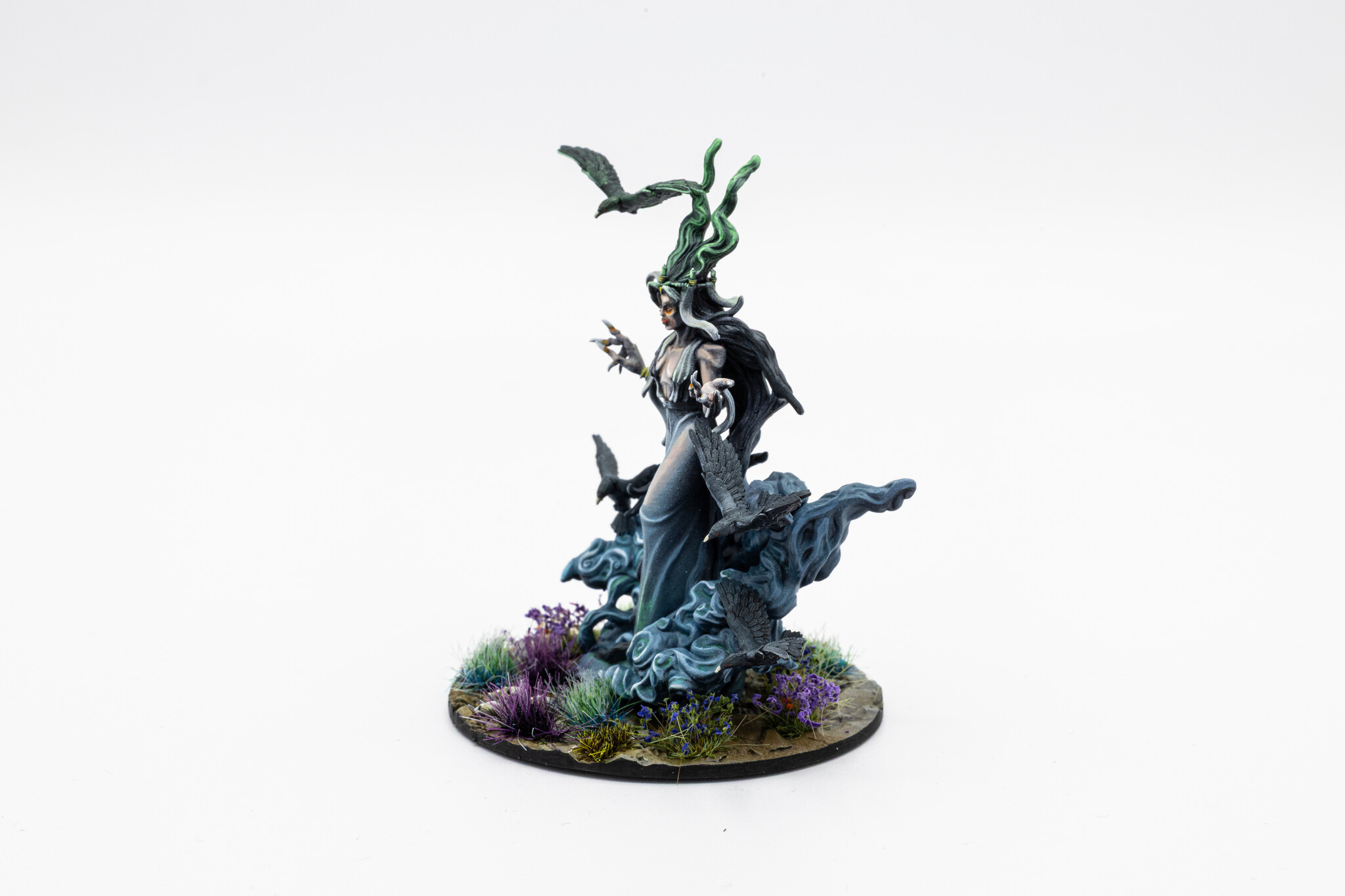 Remarkable Miniatures Rabenhexe