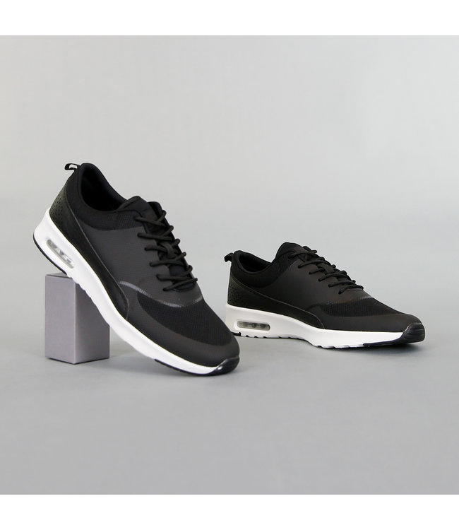 Basic Zwarte Sneakers met Witte Zool