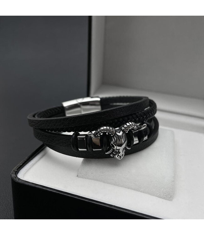 Zwarte Stainless Heren Armband met Stier Bedel