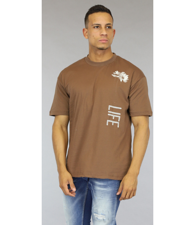 !OP=OP Bruin Heren Shirt met Life en Madelief Opdruk