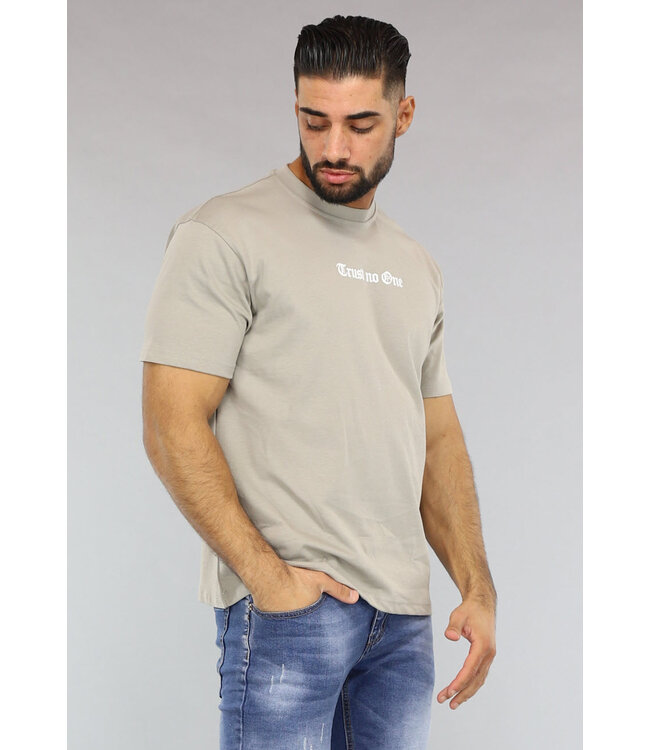 Taupe Heren T-Shirt met Trust No One Print