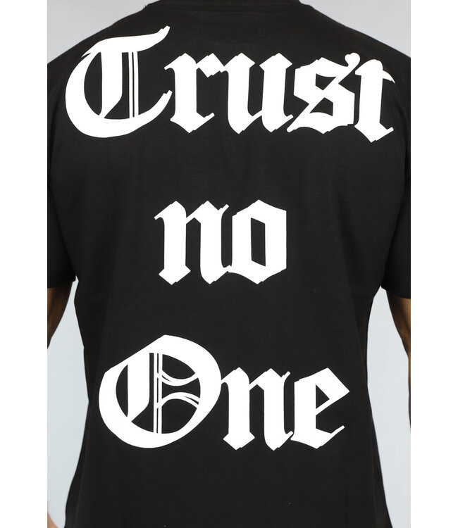 NEW2903 Zwart Heren Trust No One T-Shirt