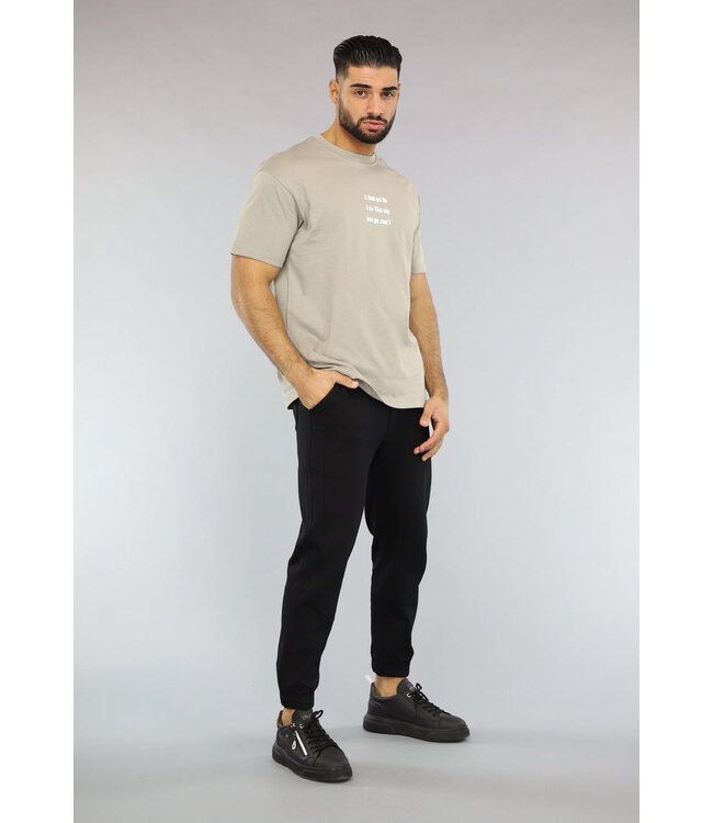 Taupe Heren T-Shirt met Witte Tekst