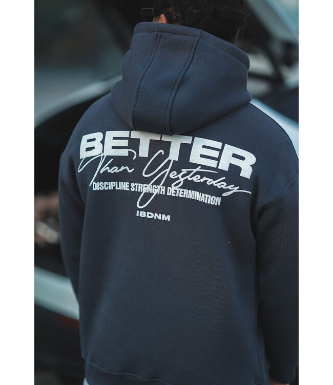 Antracietkleurige Hoodie met Tekstopdruk ‘Better Than Yesterday’