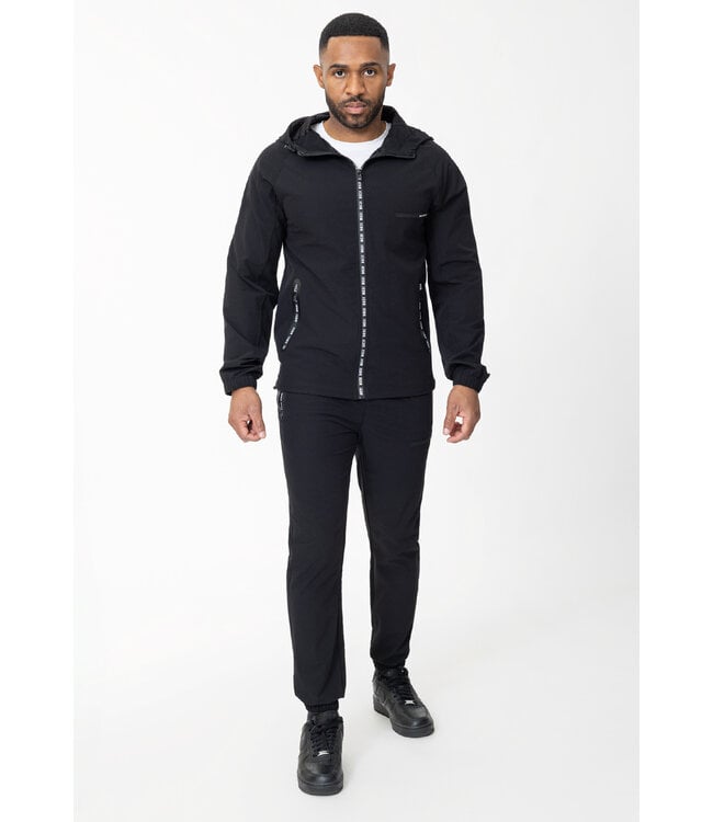 1. Lange titel  Zwarte Two Piece Set met Capuchon Jacket en Slim Fit Broek van Stretchstof