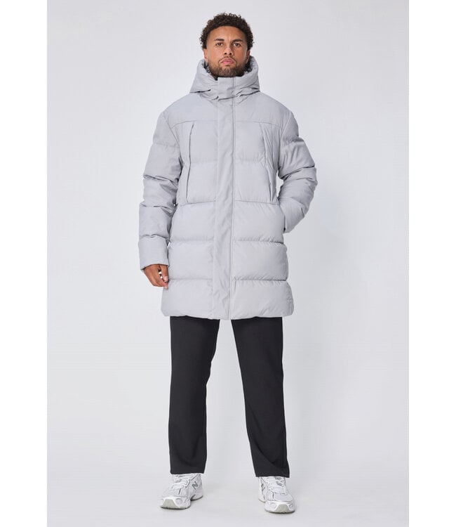 Lichtgrijze Lange Heren Pufferjas met Hoge Kraag en Doorlopende Rits