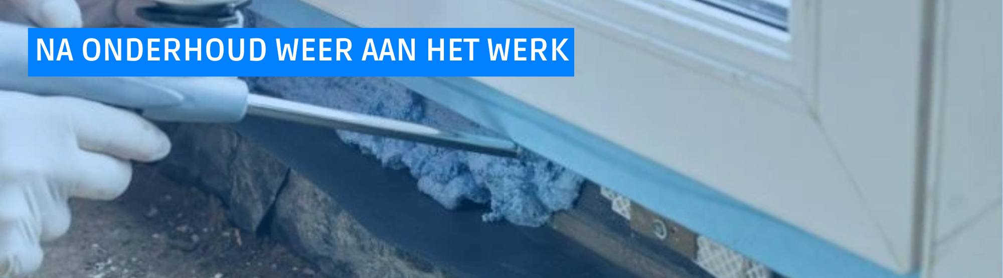 Onderhoud van het purpistool: NBS-aansluiting invetten met siliconenspray of vaseline om verkleving op de adapter te voorkomen.