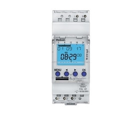 Modulaire- en  schakelklokken voor in stopcontacten