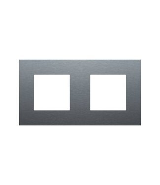 Niko Tweevoudige horizontale afdekplaat, Pure alu steel grey Niko Tweevoudige horizontale afdekplaat, Pure alu steel grey