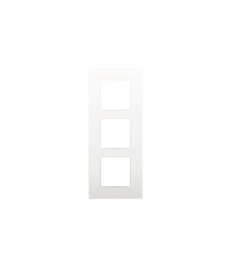 Niko Drievoudige verticale afdekplaat, kleur Intense white (Niko 120-76300)