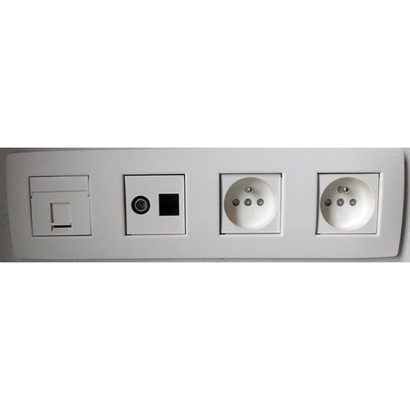 bevestig alstublieft Maak een bed Renderen Niko Dubbel stopcontact, TV en UTP aansluiting, original wit |  My-Smarthome.be