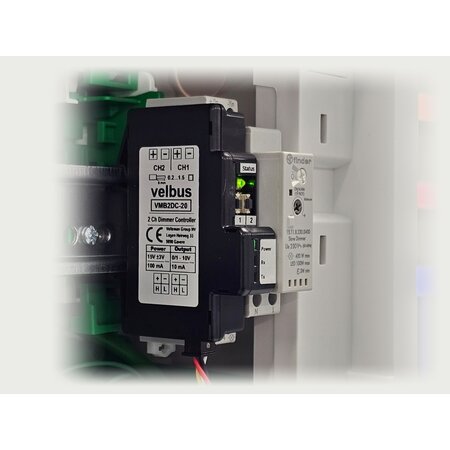 Velbus Velbus 2-kanaals 0/1-10 V Universele Dimmer Controller
