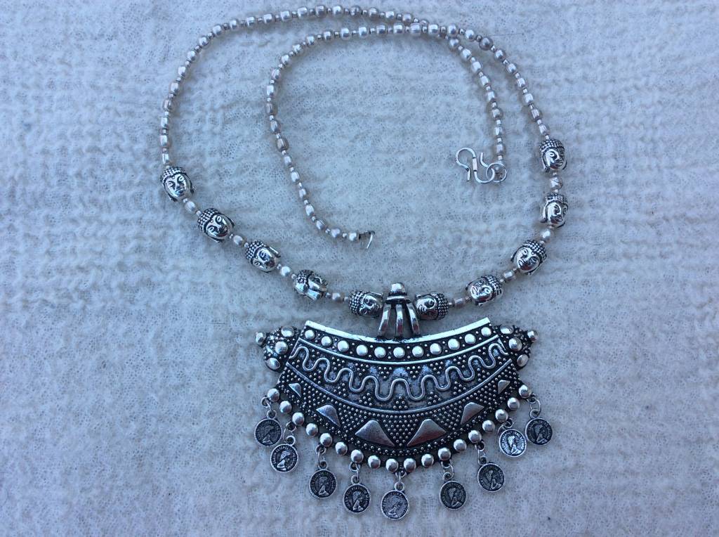 Necklace bohemian Yemen meets India style