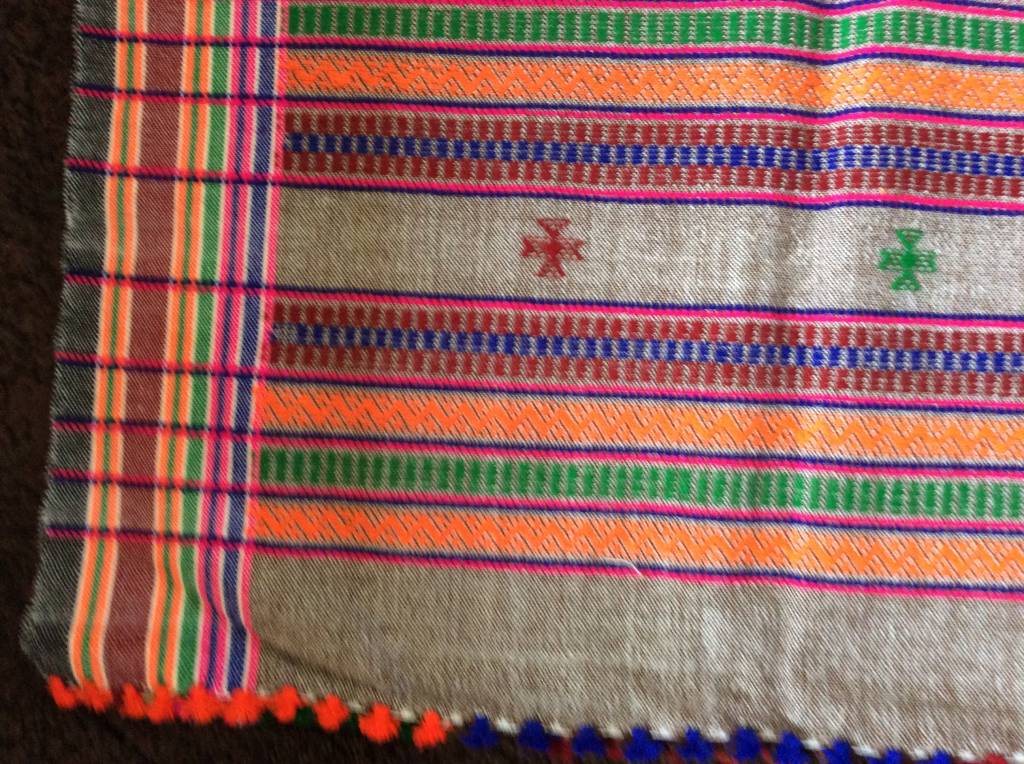 Shawl , woolly fashion wrap handloom from Gujarat India