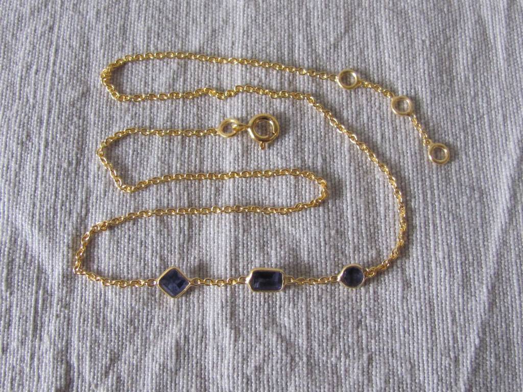 Necklace gold on silver with iolite