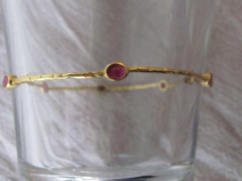 Bangle gold on silver ruby