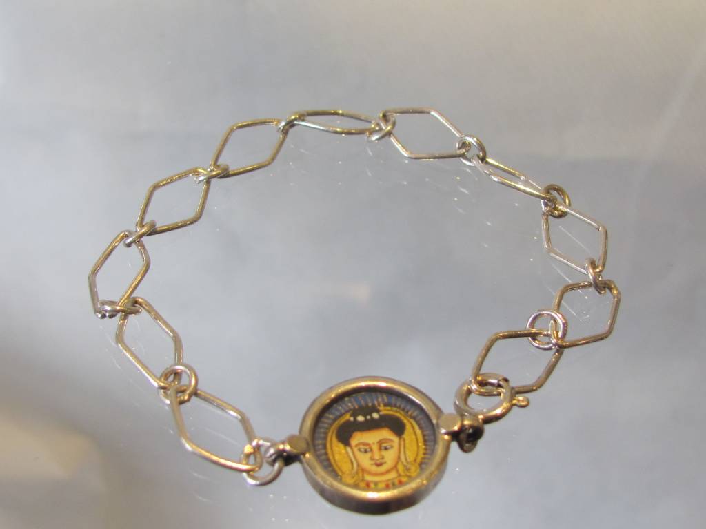 Armband van zilveren schakels met Boeddha medaillon