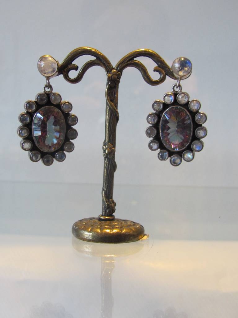 Earring silver mystic rainbow moon stone