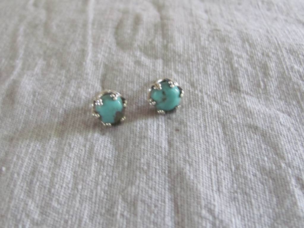 Silver earring  turquoise stud