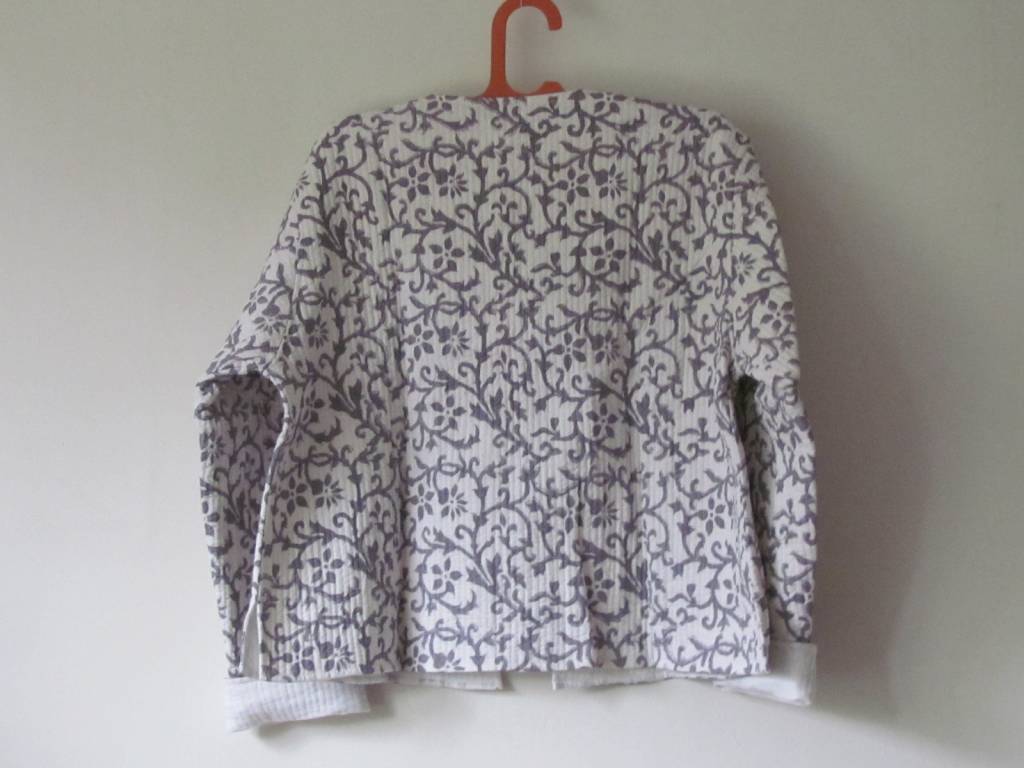 Jacket handprinted en quilted