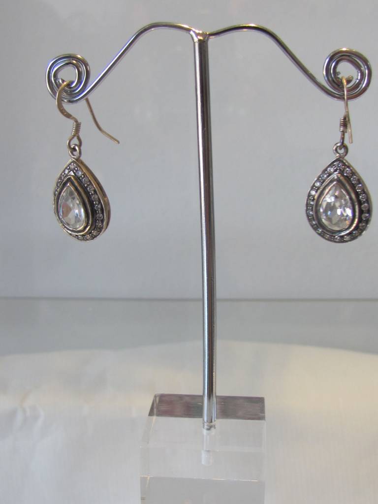 Earring silver with zircon