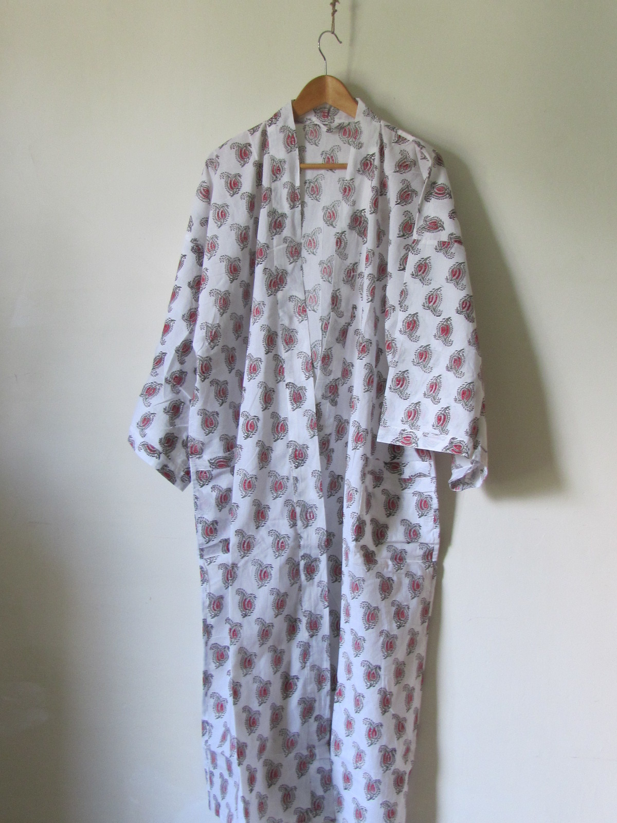 Kimono, dressing gown hand printed with vegetable dyes