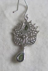 Earring silver with peridot stones