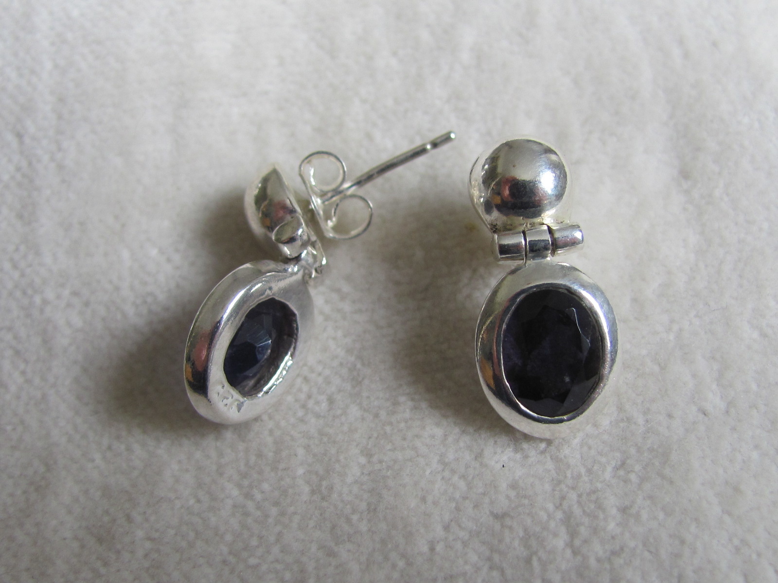 Earring silver stud with  iolite stone