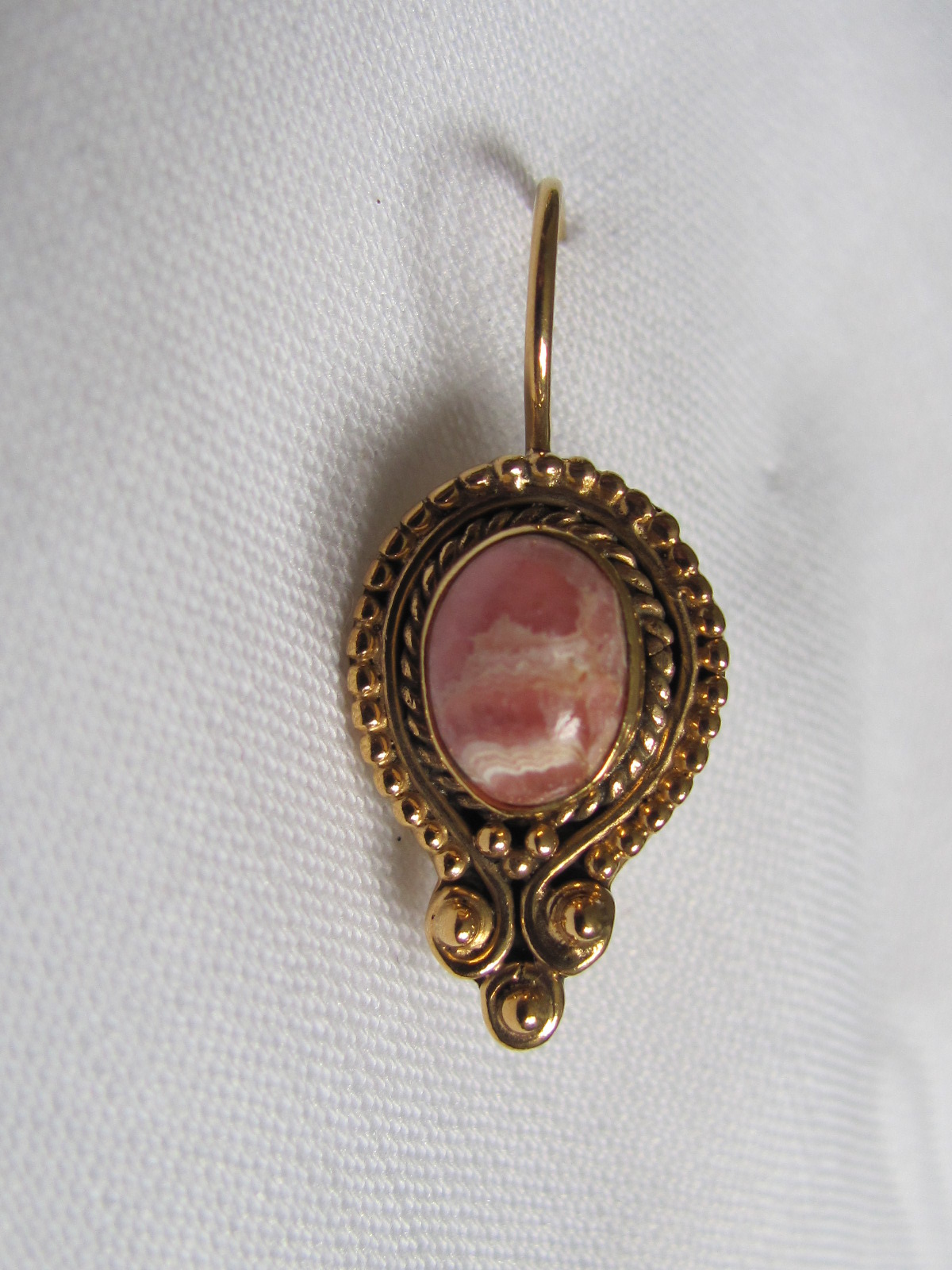 Earring gold on silver with  rhodocrosite