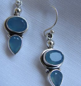 Earring silver calceadone