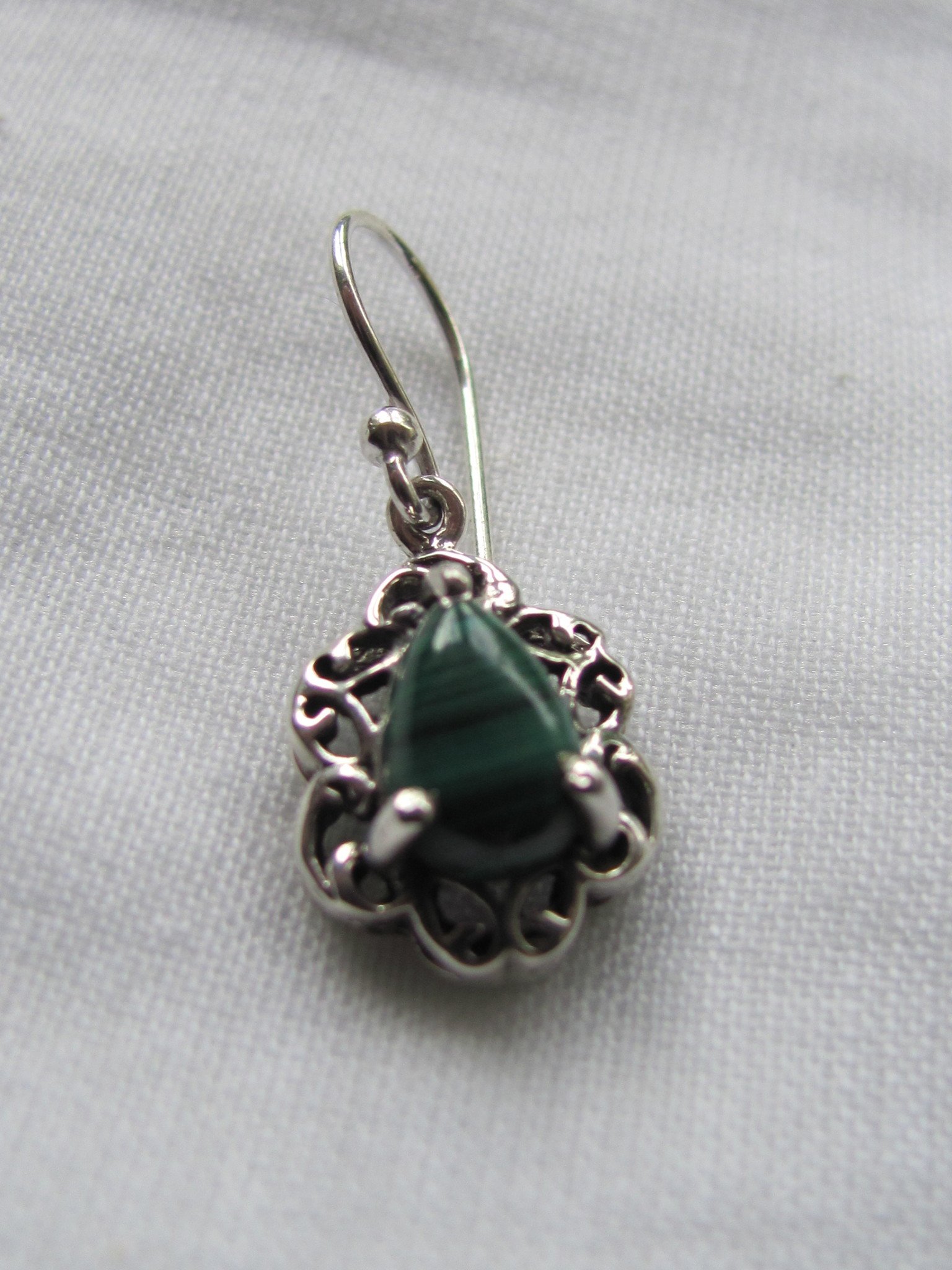 Earring silver  with  malachite stone