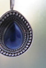 Oorbel zilver met   lapis lazuli steen