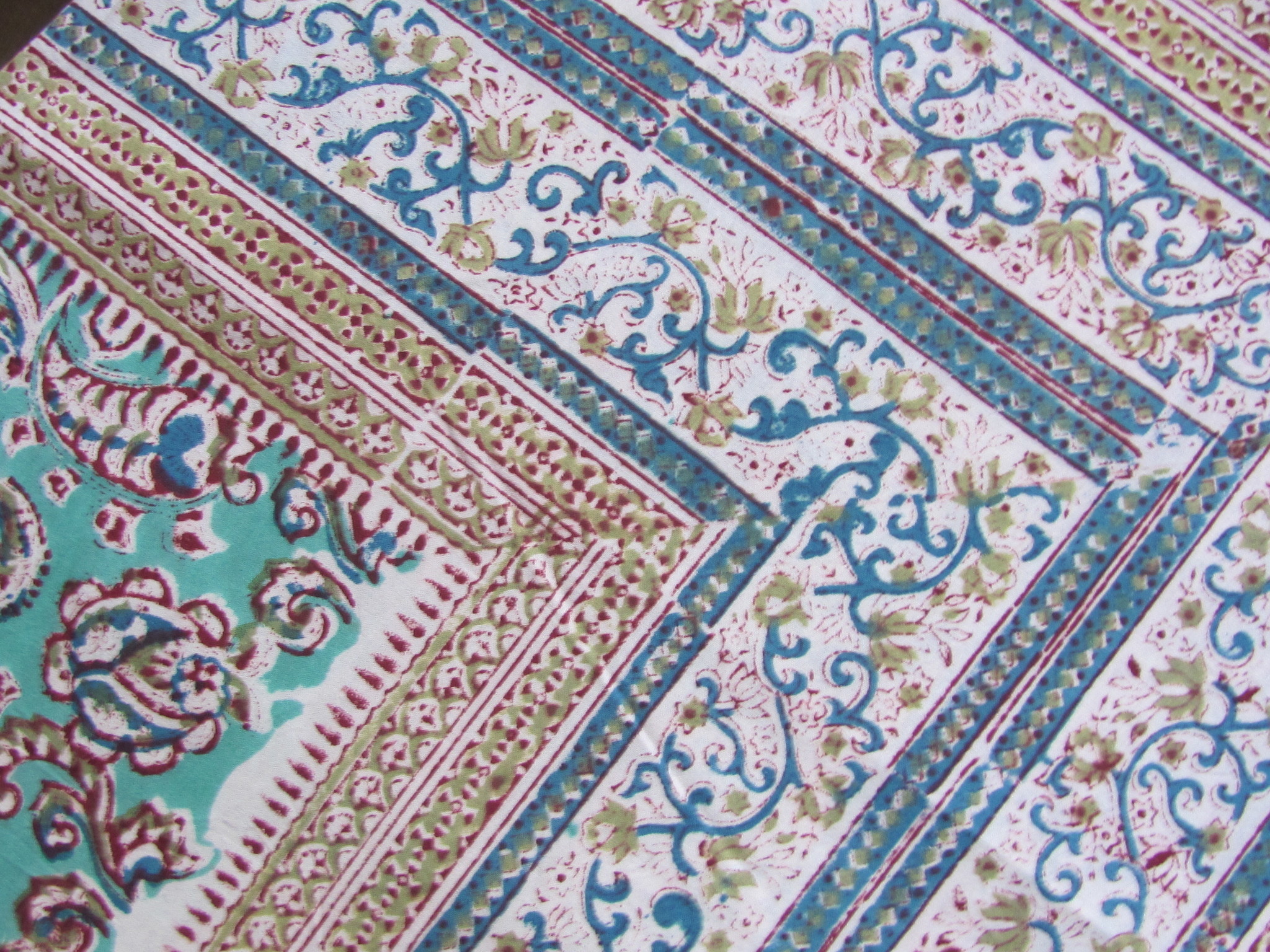 Indian bedspread, Bedsheet Bohemian,  Grand Foulard , TabelCloth,