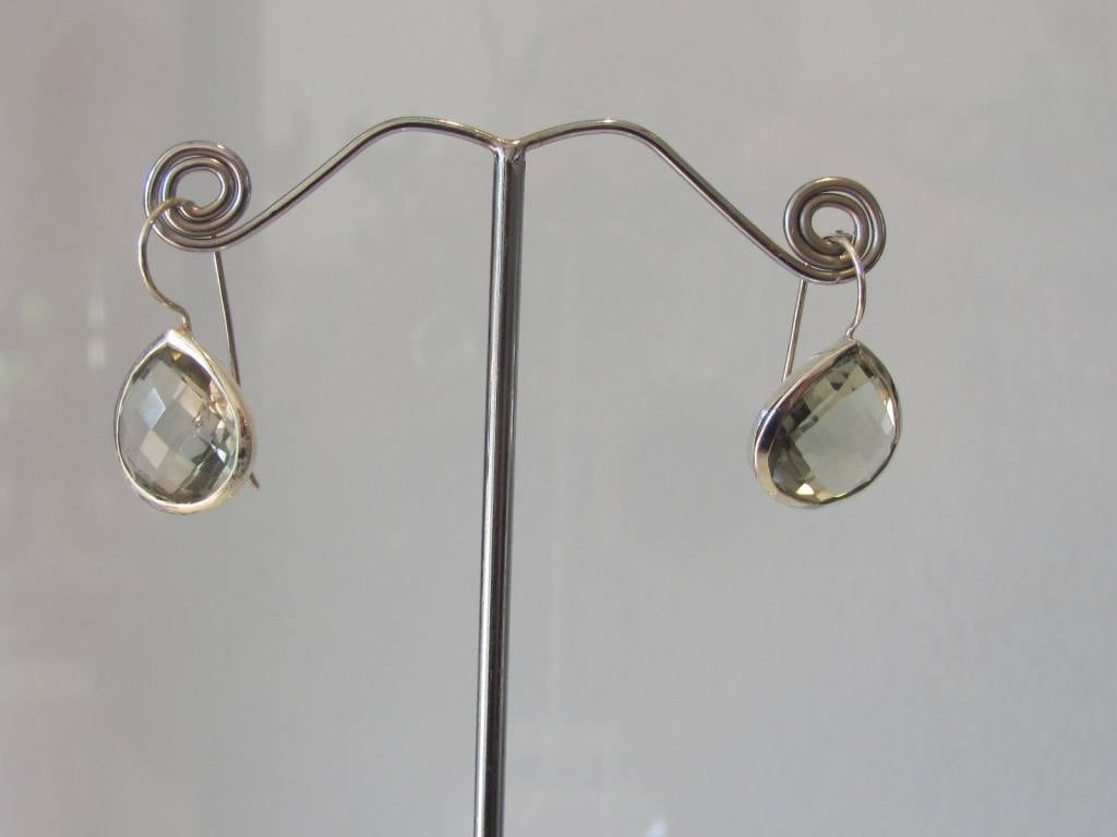 Earring silver green amethyst