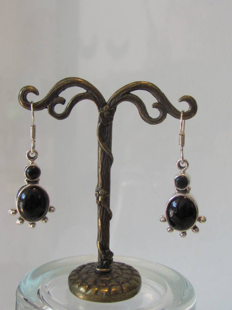 Earring silver onyx