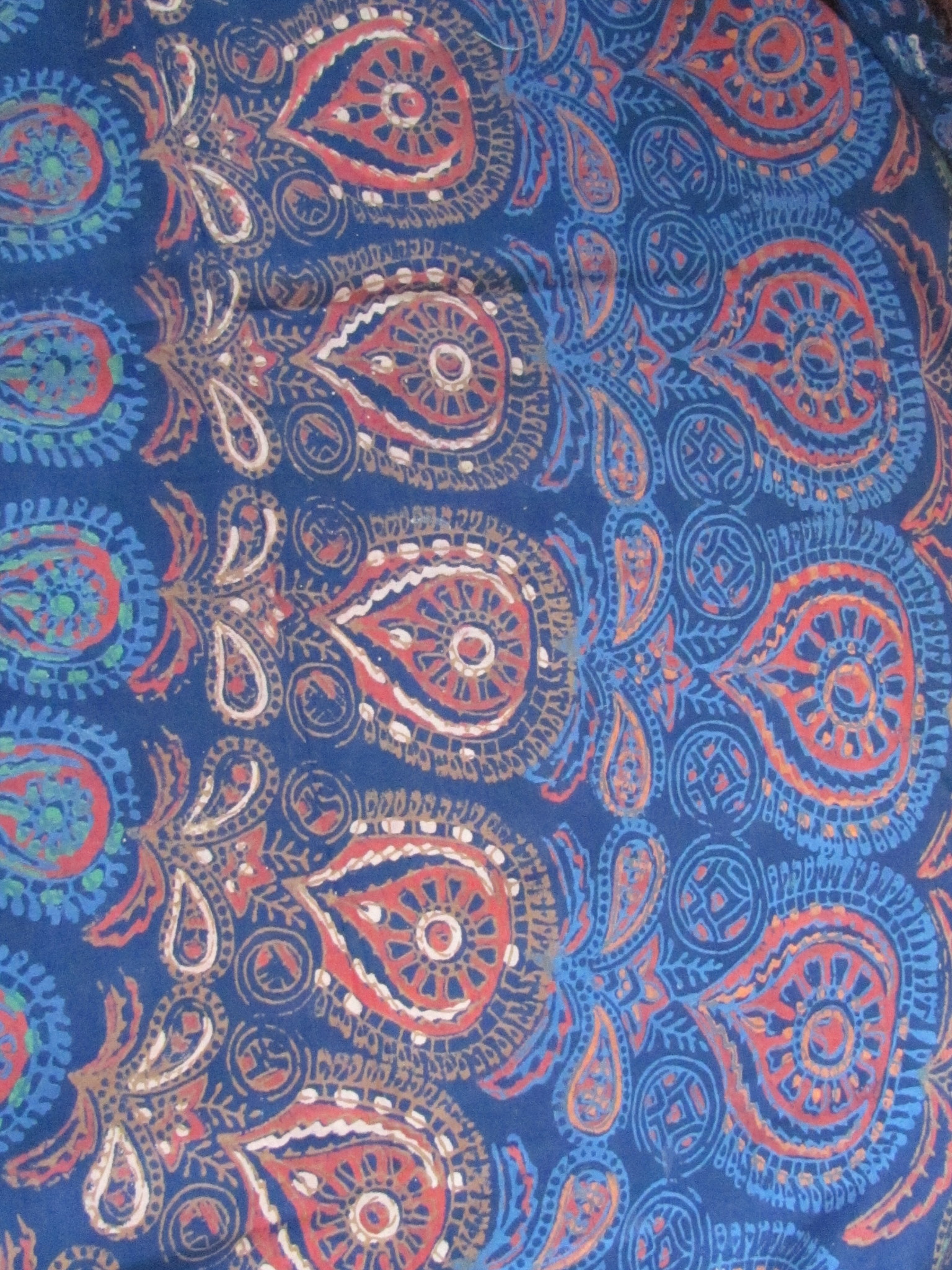 Bedsheet mandala  bohemian  on the bed, grand foulard , tabel cloth, grand foulard,