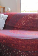 Bedsprei mandala, grand foulard,   kleurrijke bohemian slaapkamer