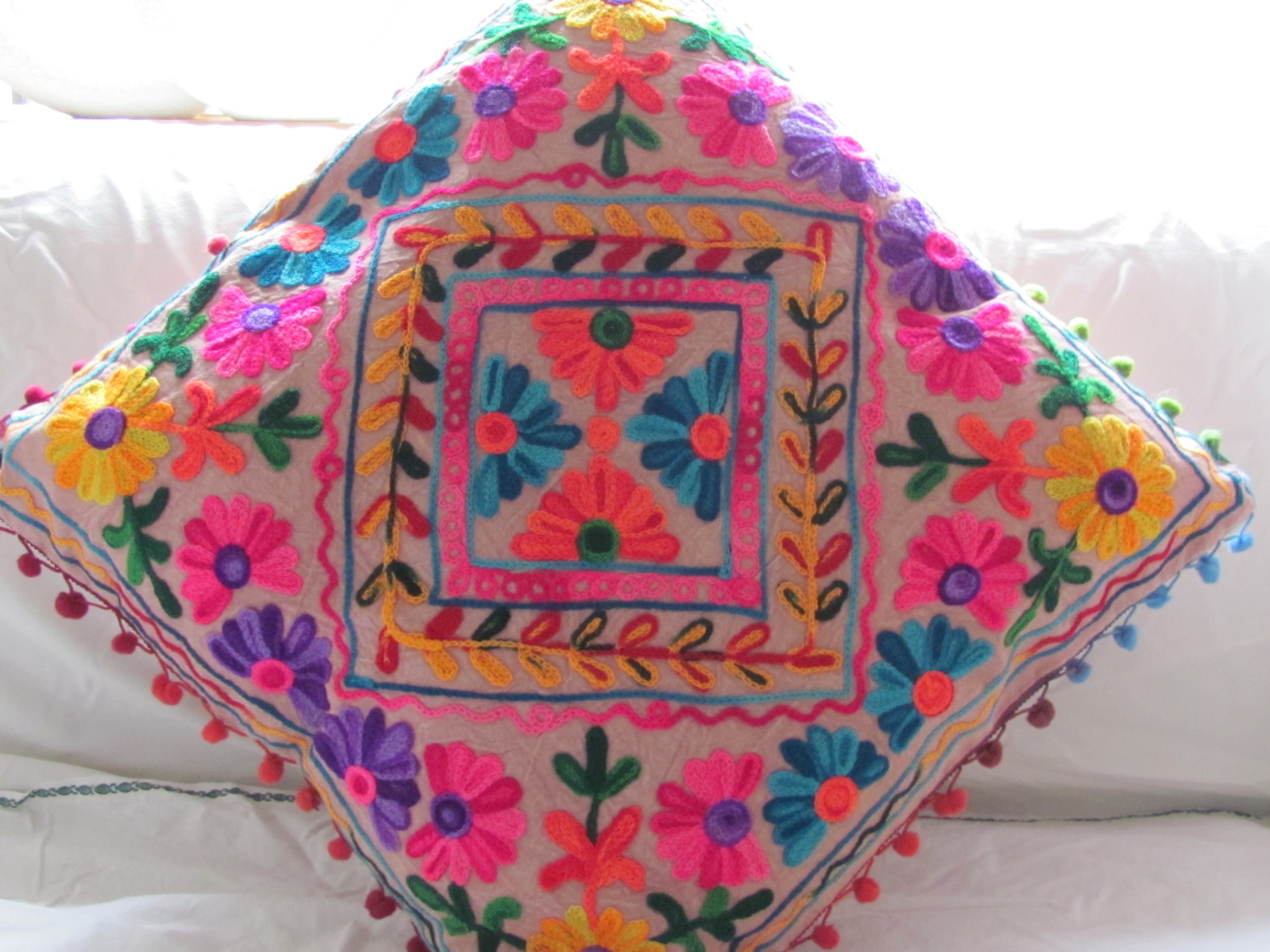 cushion cover susani embroiderd in Uzbeki style