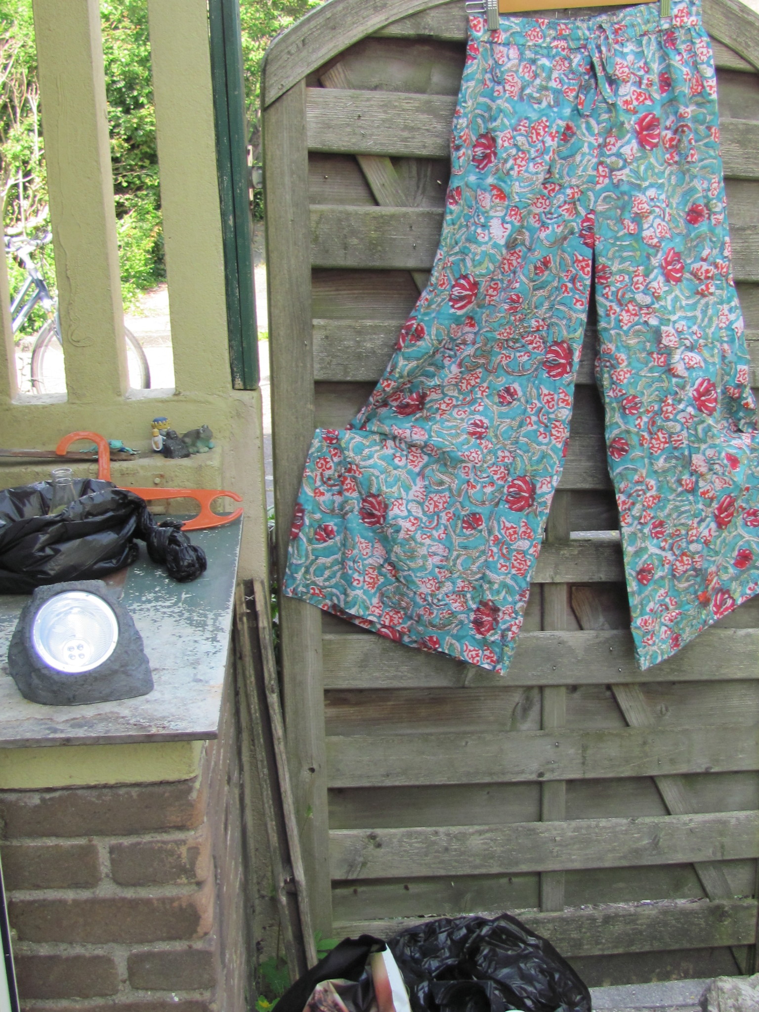 Pants wide legged, nice trouser  for summer casual wear