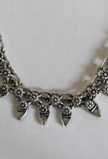 Necklace white metal short model