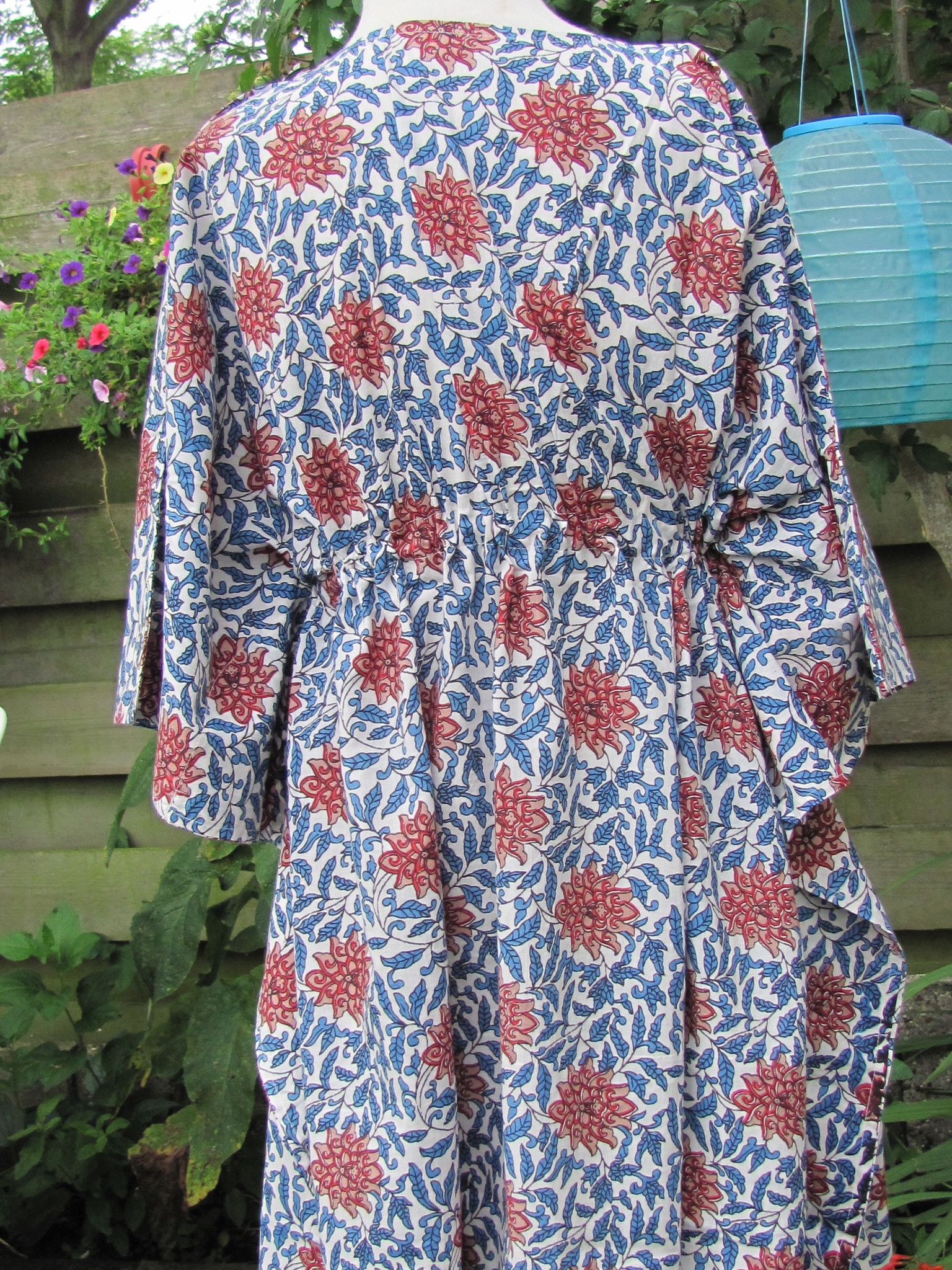 Kaftan short model hand printed