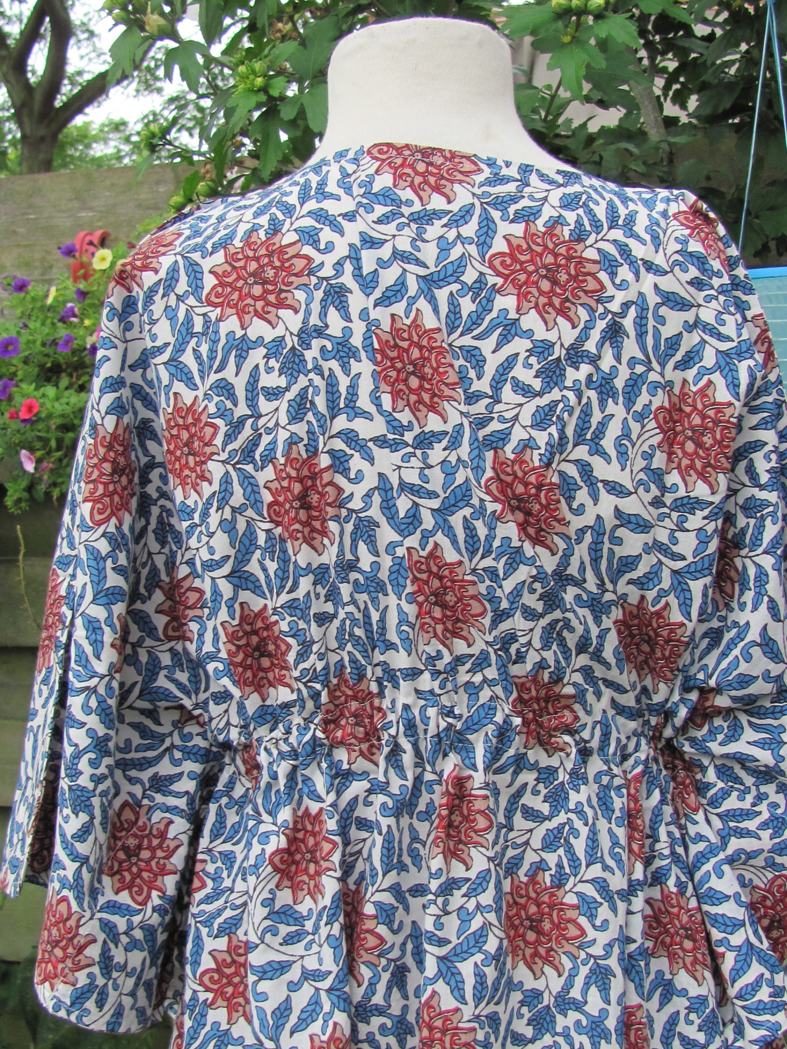 Kaftan short model hand printed