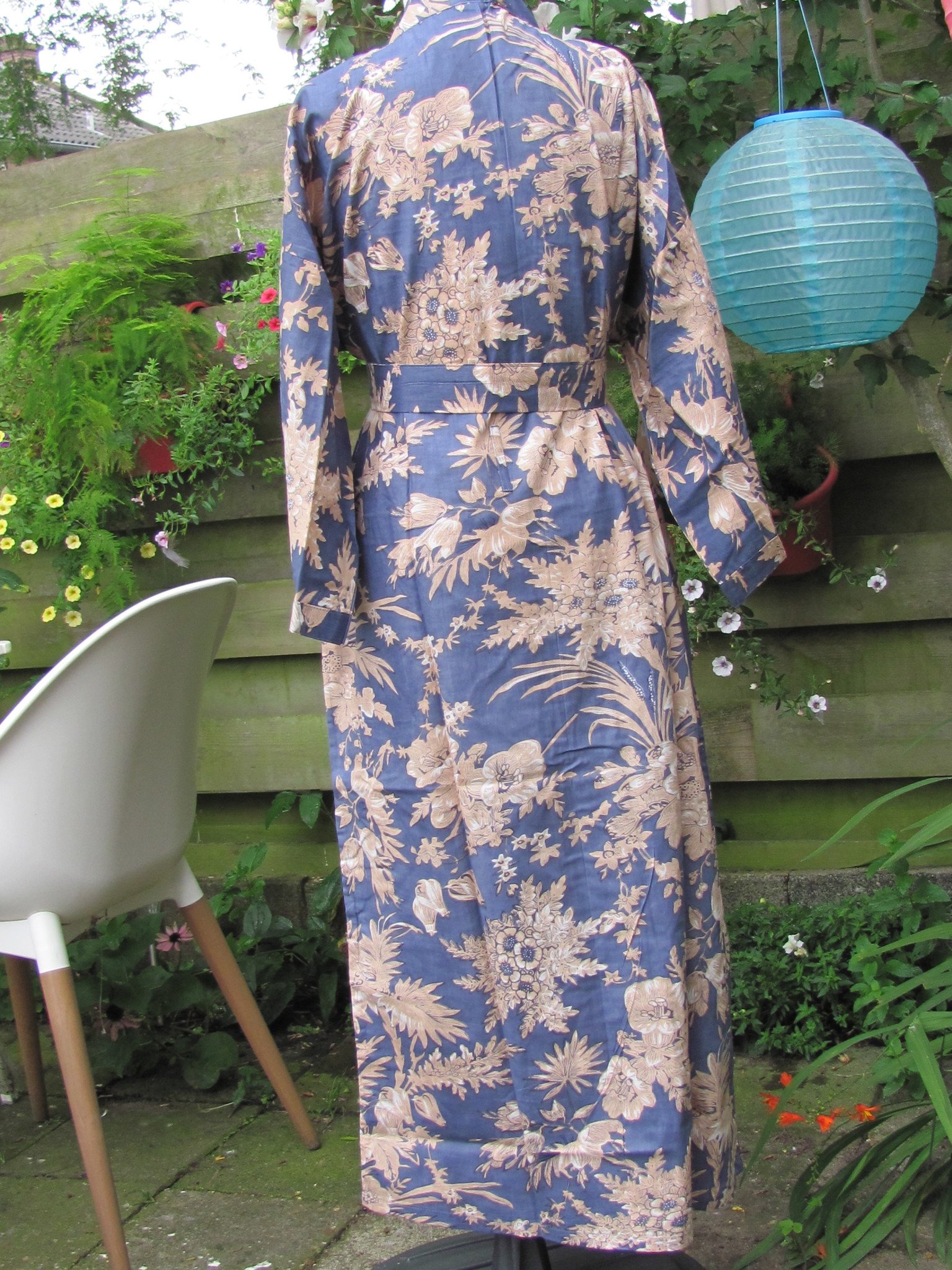 Kimono, dressing gown hand printed with vegetable dyes. 100% cotton