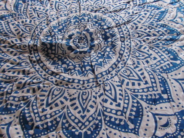 Hippy night mandala printed double quilt reversible